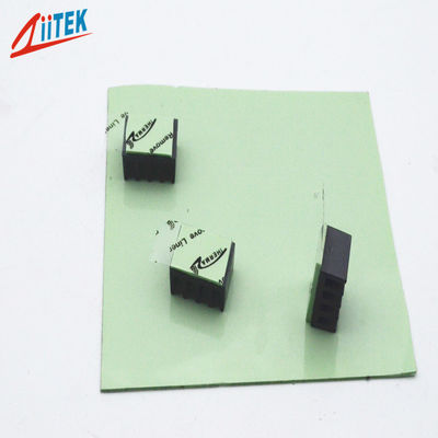 Écart de refroidissement à refroidissement thermique résistant à haute température PAD THERMINE CONDUCTIVE PAUT SILICONE POUR LA BOIS ENFANT / MÈRE BOA / MÉMOIRE