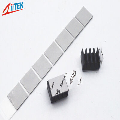 Remplisseur d'espace thermique en caoutchouc de silicone 2,0 W/mK pour les unités de commande de moteur automobile offrant des fonctionnalités de gestion thermique et d'absorption des chocs